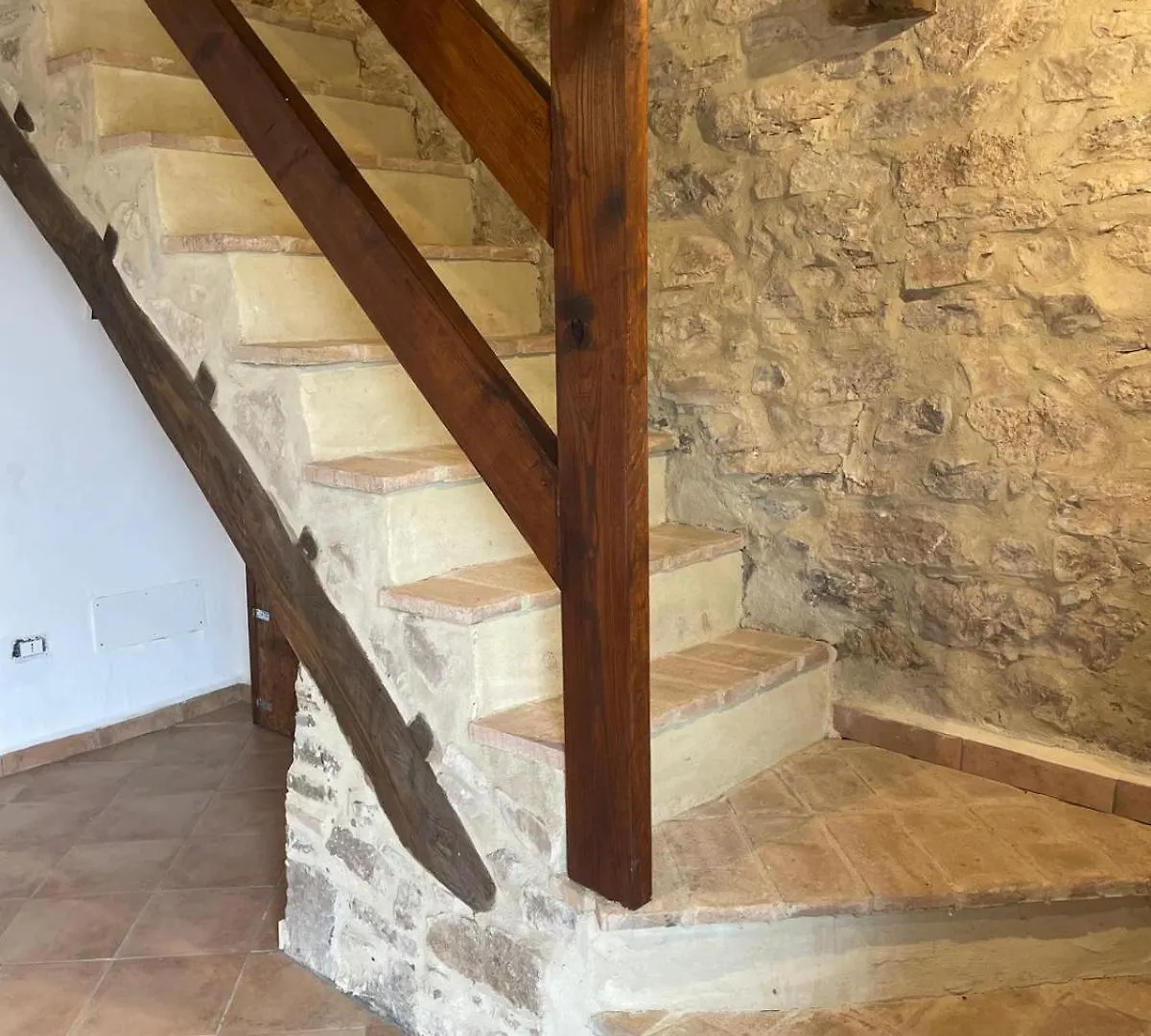 Agriturismo Monte Labbro Zancona 팜스테이